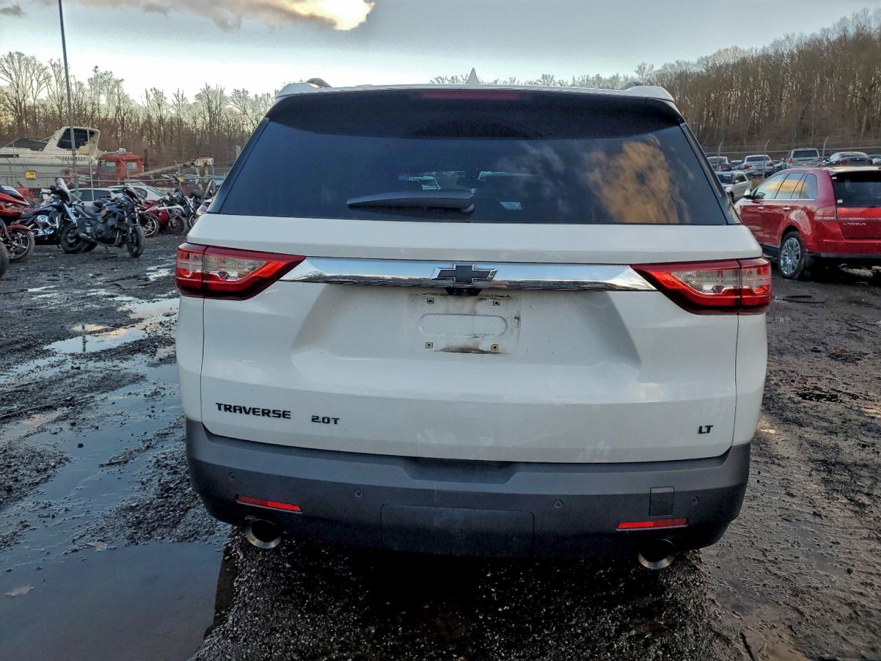 2019 CHEVROLET TRAVERSE LT photo 6