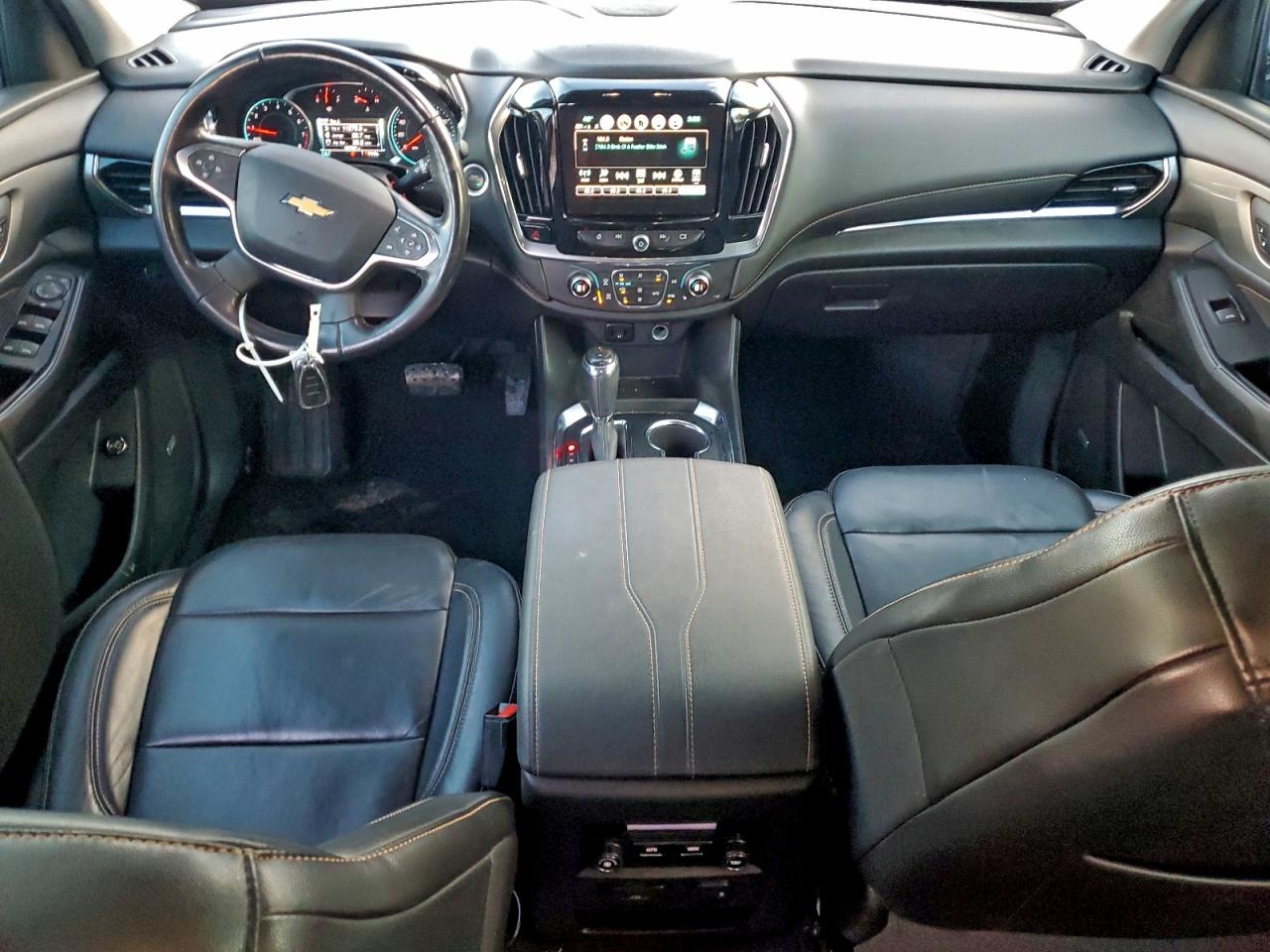 2019 CHEVROLET TRAVERSE LT photo 8