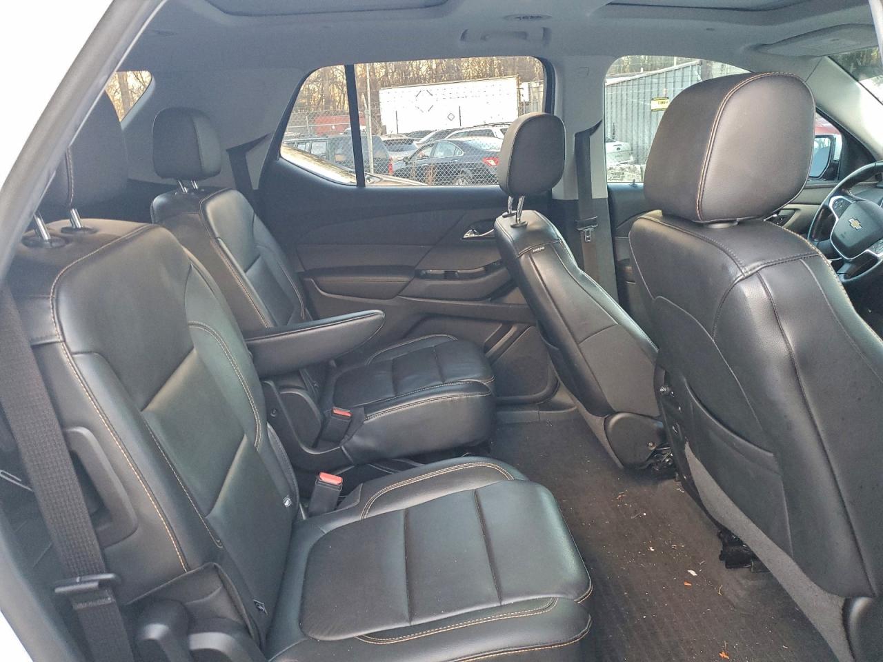 2019 CHEVROLET TRAVERSE LT photo 11