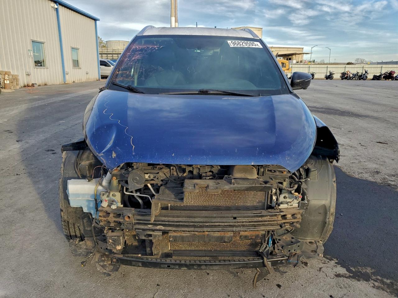 2019 NISSAN KICKS S photo 5