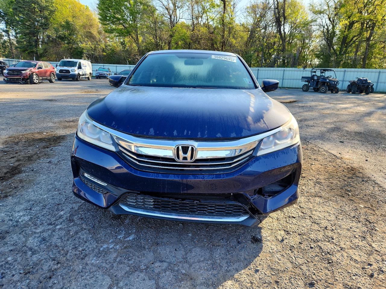 2016 HONDA ACCORD photo 5