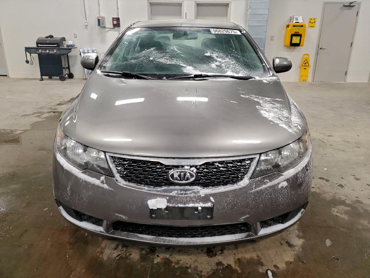 2012 KIA FORTE LX photo 5