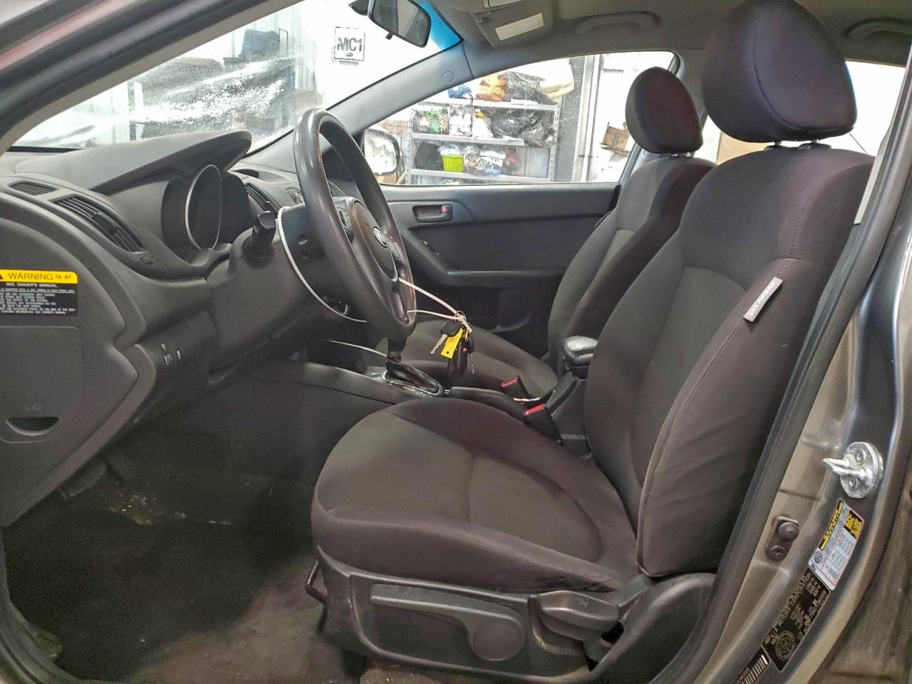2012 KIA FORTE LX photo 7