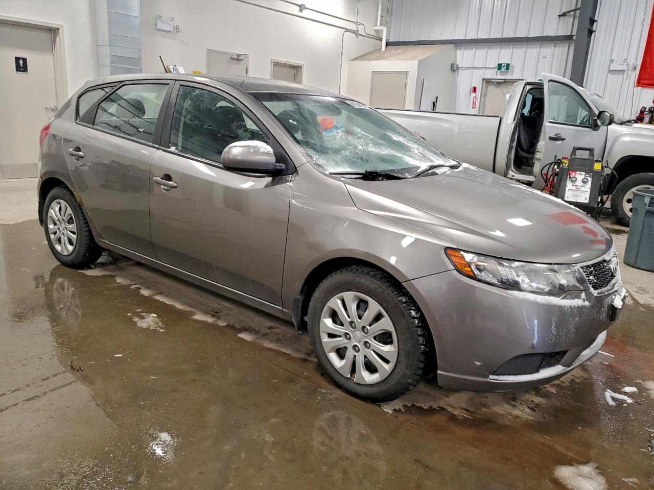 2012 KIA FORTE LX photo 4