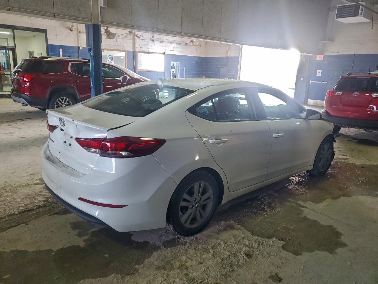 2018 HYUNDAI ELANTRA SEL photo 3