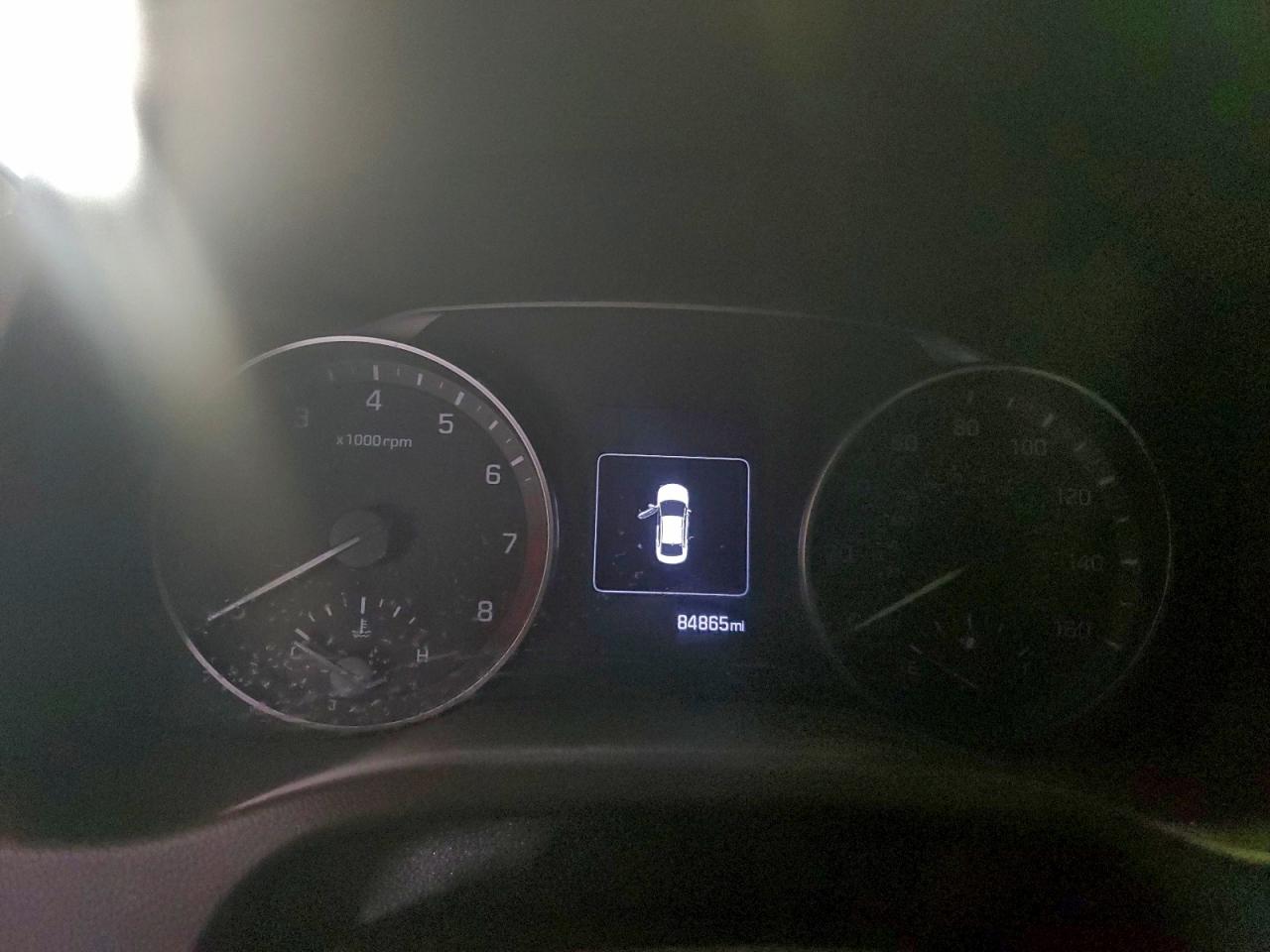 2018 HYUNDAI ELANTRA SEL photo 9