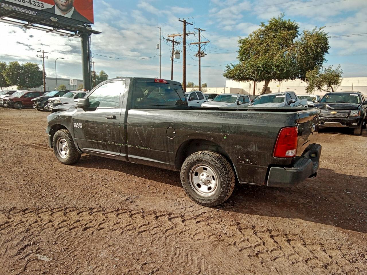 2018 RAM 1500 ST photo 2
