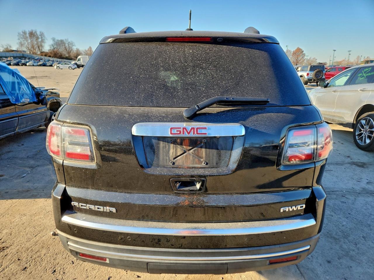 2016 GMC ACADIA SLE photo 6