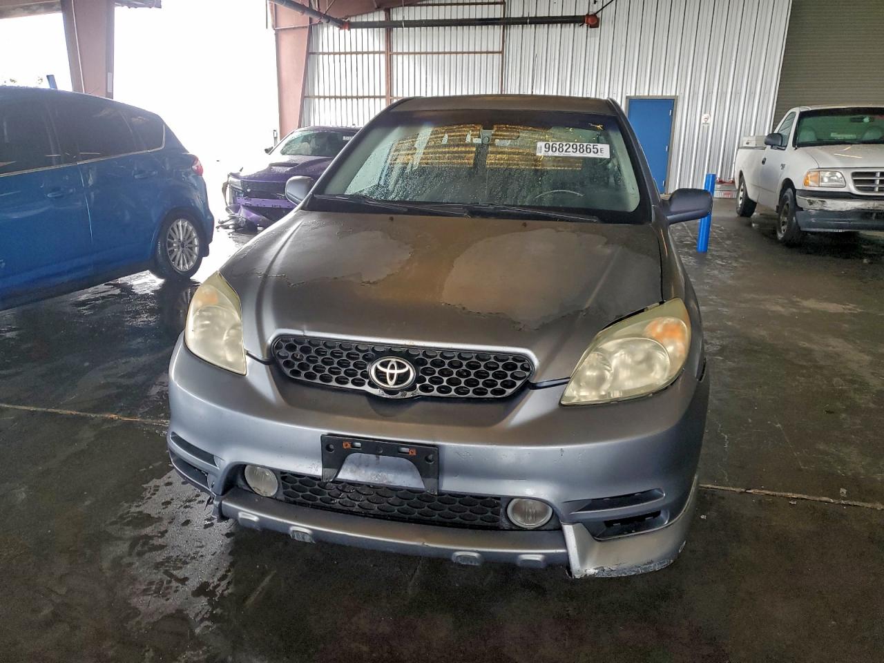 2003 TOYOTA COROLLA MATRIX XR photo 5