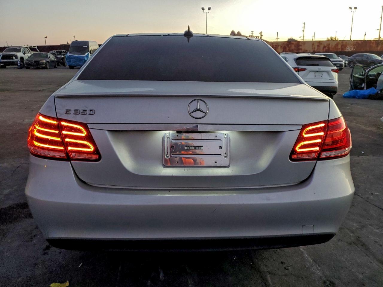 2016 MERCEDES-BENZ E 350 photo 6