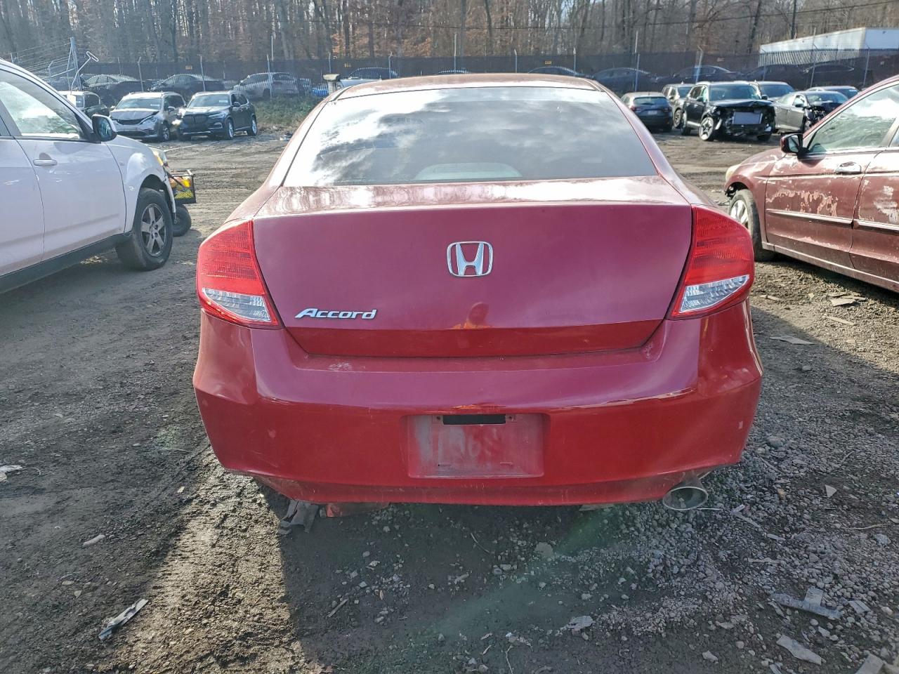 2011 HONDA ACCORD LX-S photo 6