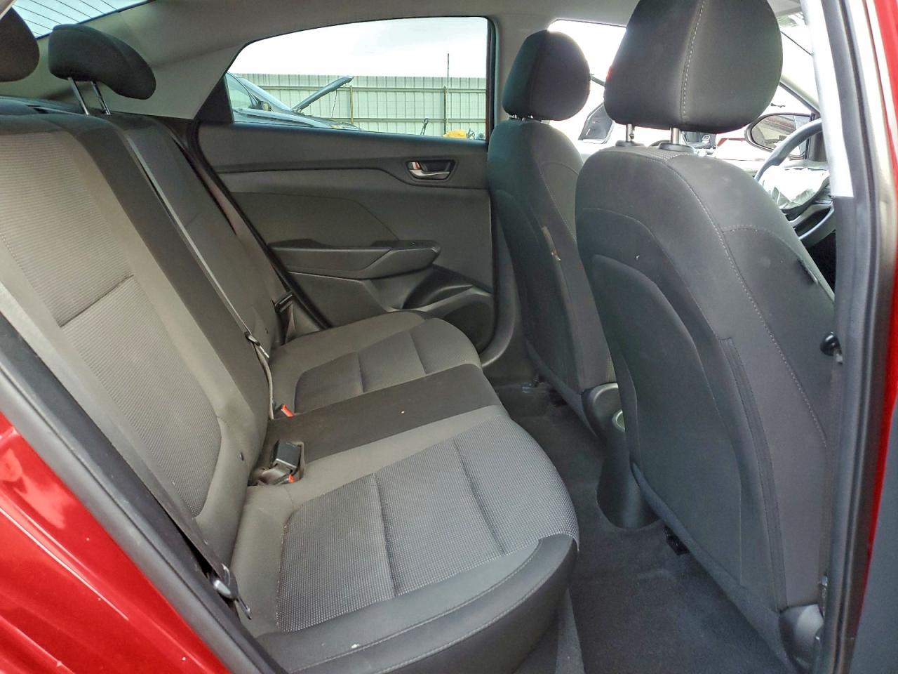 2019 HYUNDAI ACCENT SE photo 10