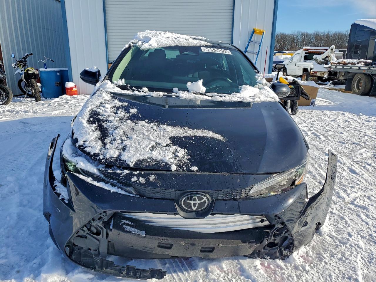 2024 TOYOTA COROLLA LE photo 5