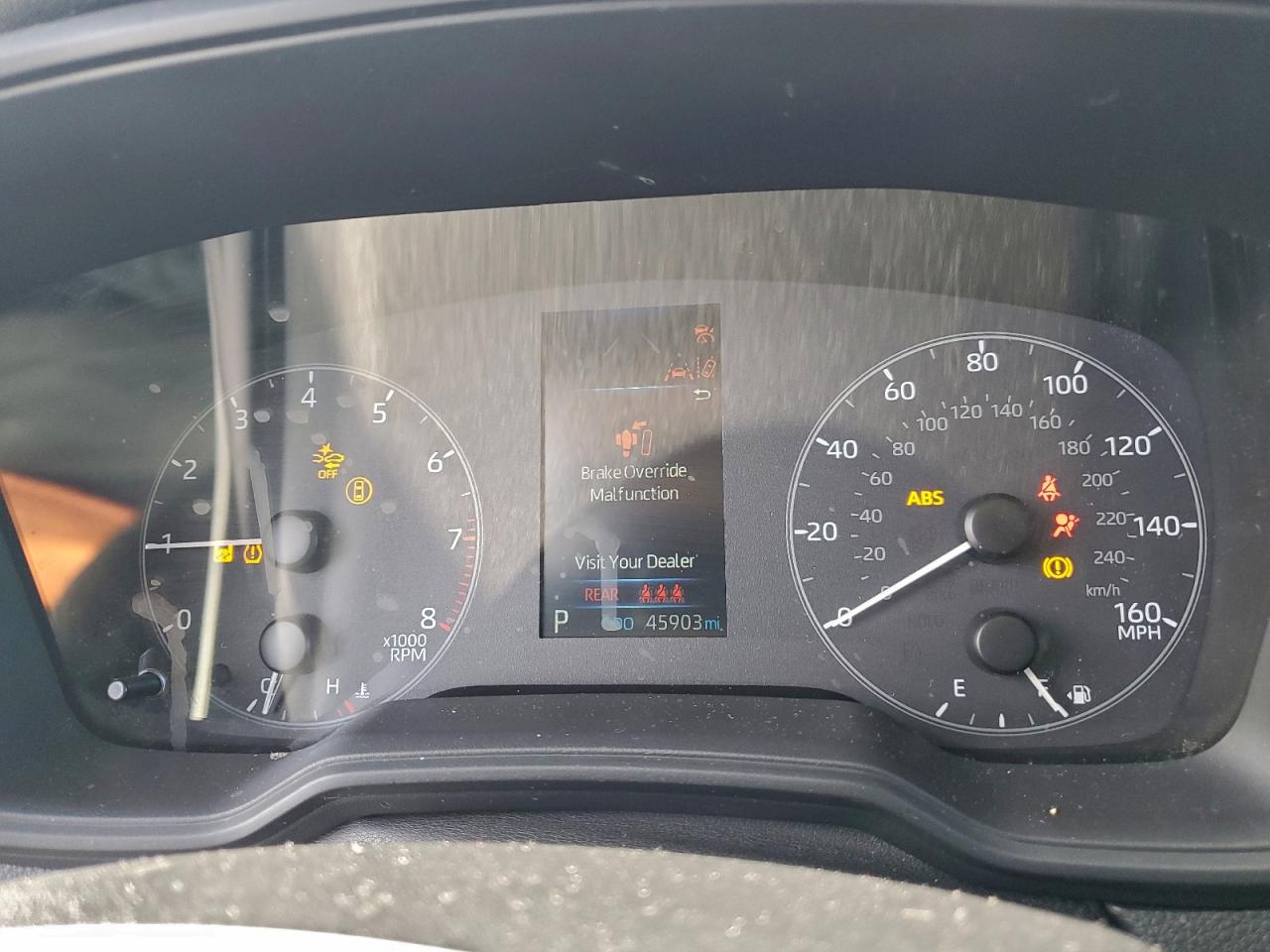 2024 TOYOTA COROLLA LE photo 9