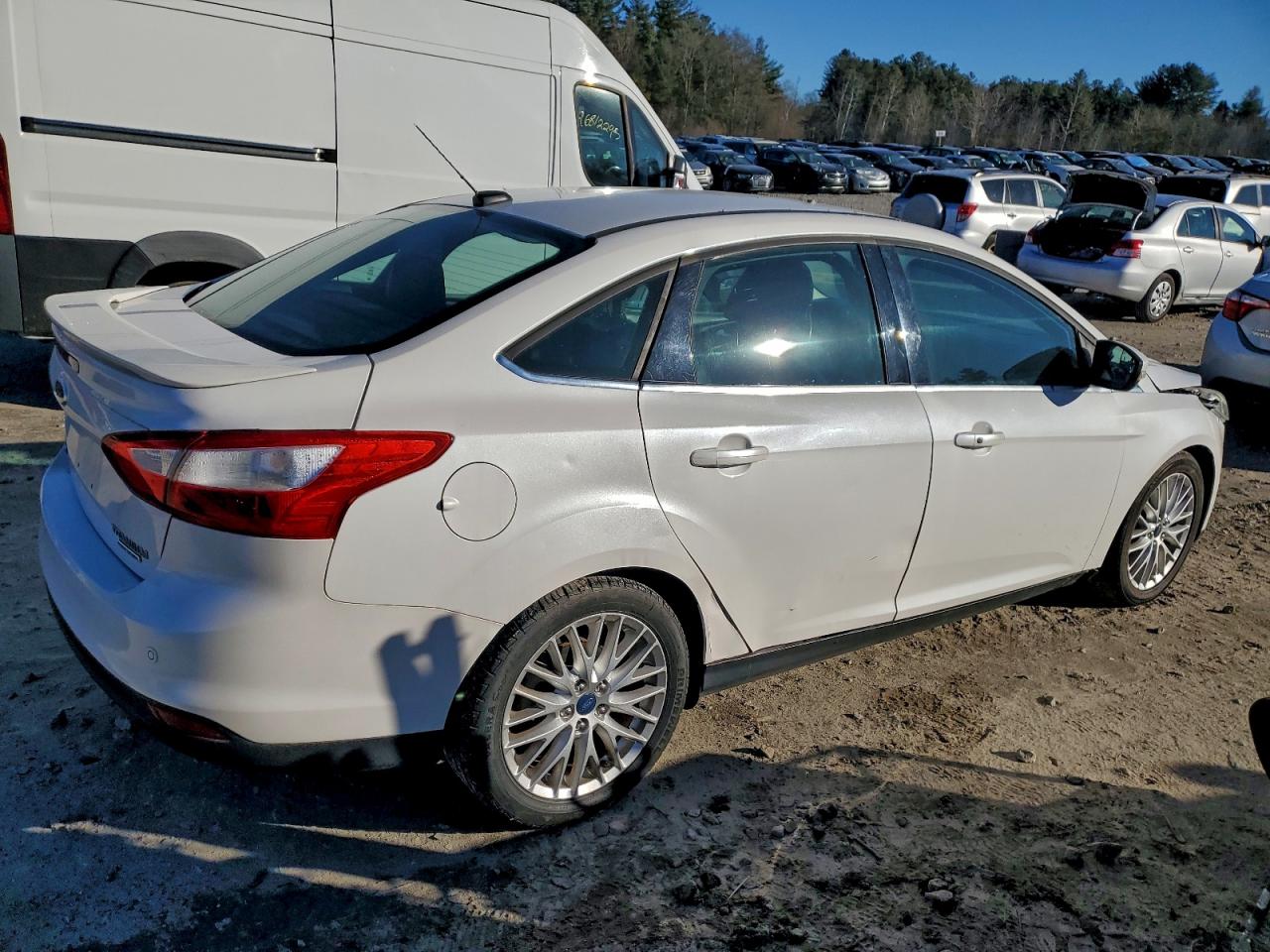 2013 FORD FOCUS TITANIUM photo 3