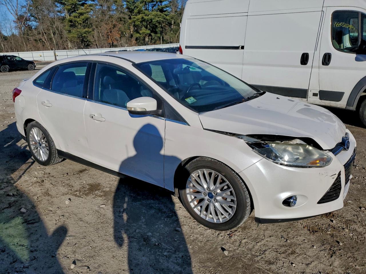 2013 FORD FOCUS TITANIUM photo 4