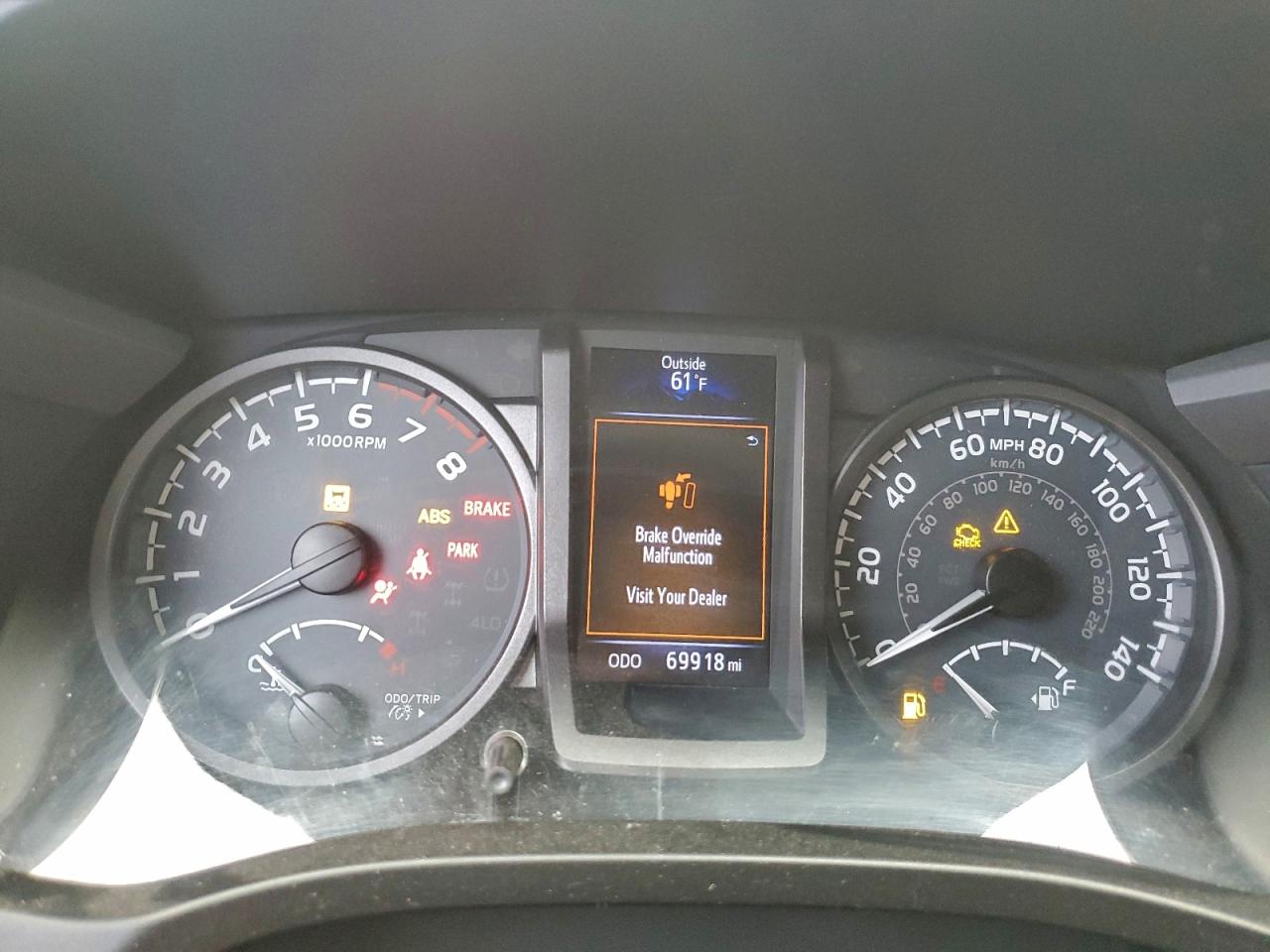 2019 TOYOTA TACOMA DOUBLE CAB photo 9