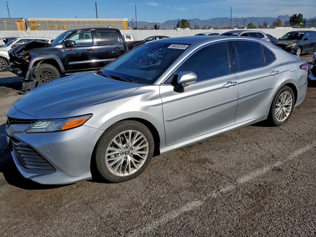 2018 TOYOTA CAMRY