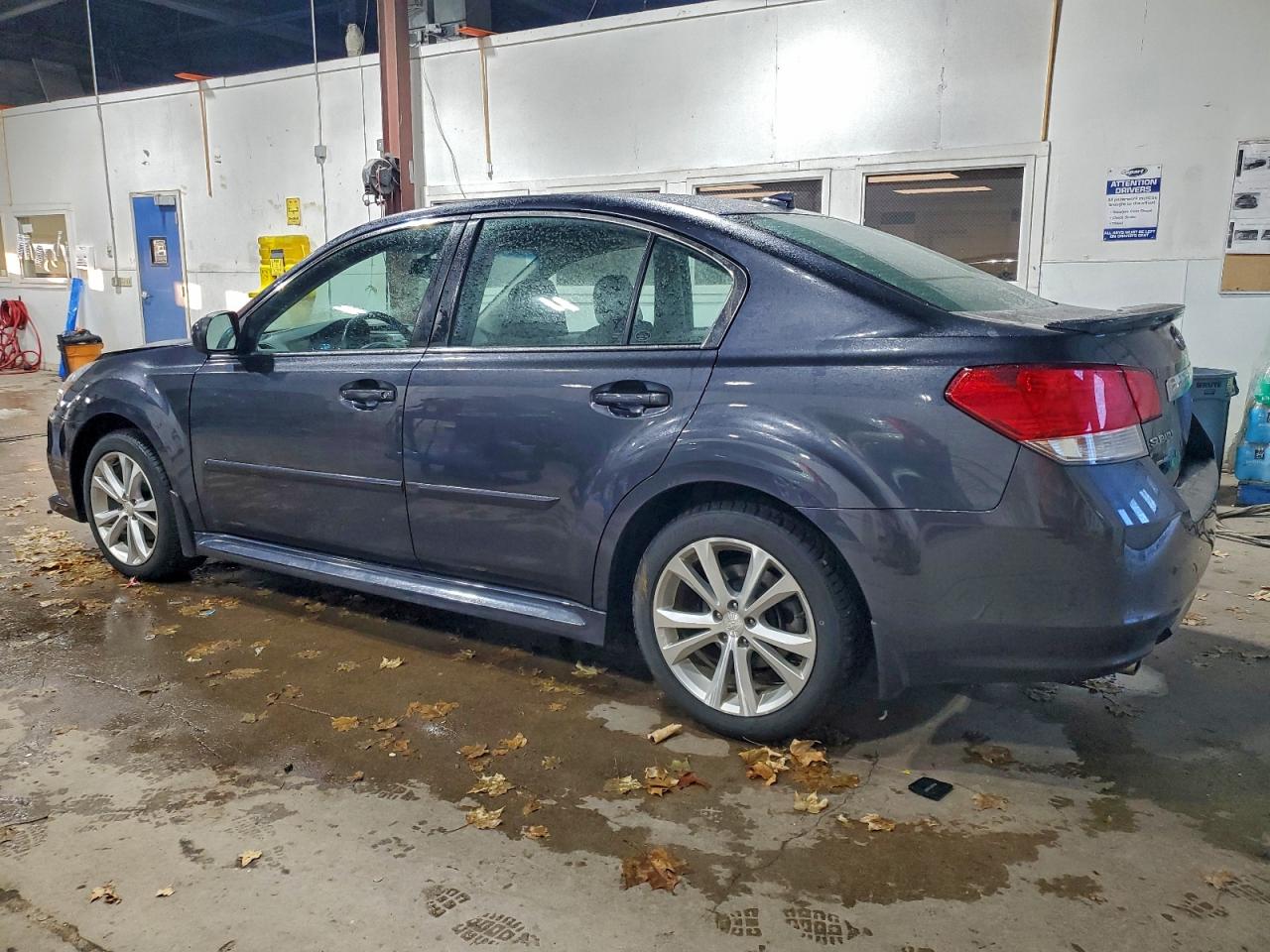 2013 SUBARU LEGACY 2.5I LIMITED photo 2