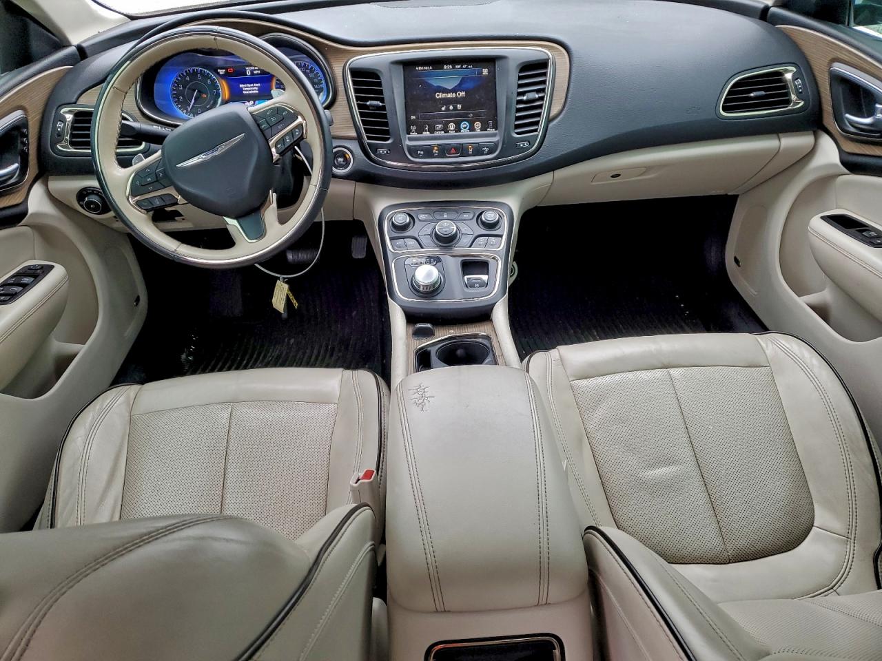 2015 CHRYSLER 200 C photo 8