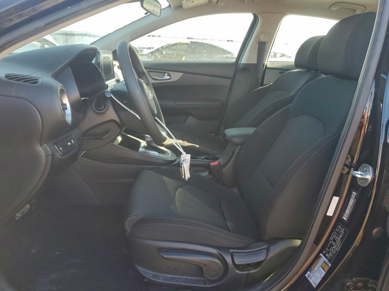 2019 KIA FORTE FE photo 7