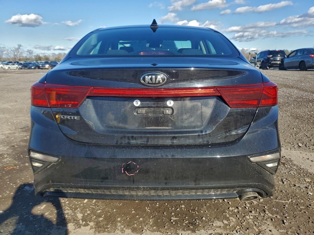 2019 KIA FORTE FE photo 6