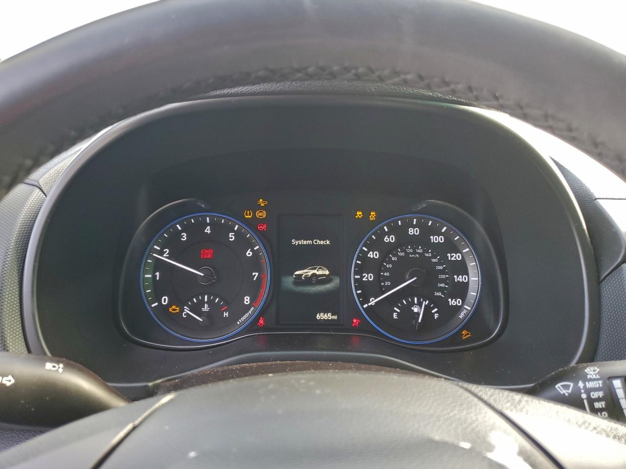 2022 HYUNDAI KONA SEL photo 9
