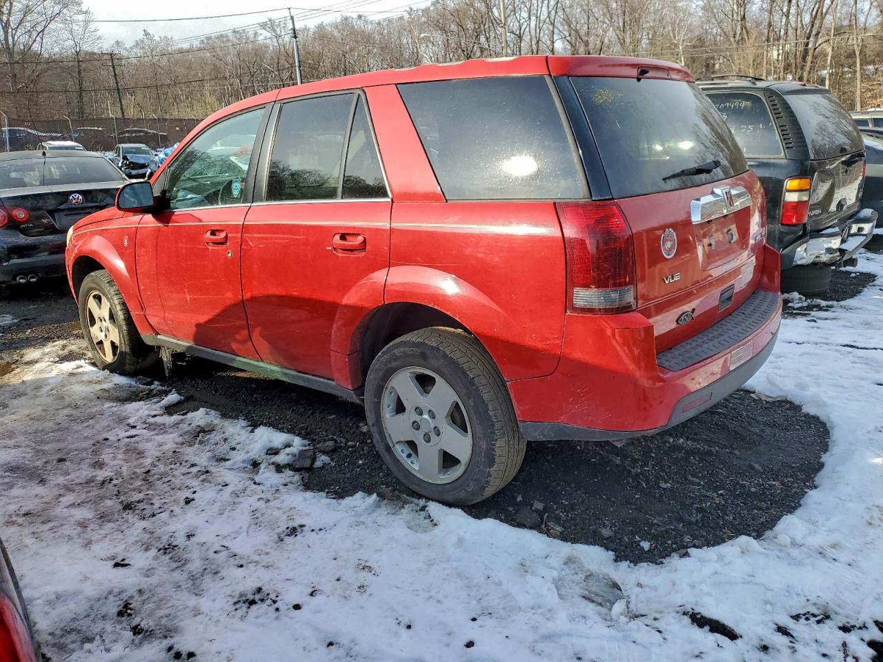 2006 SATURN VUE photo 2