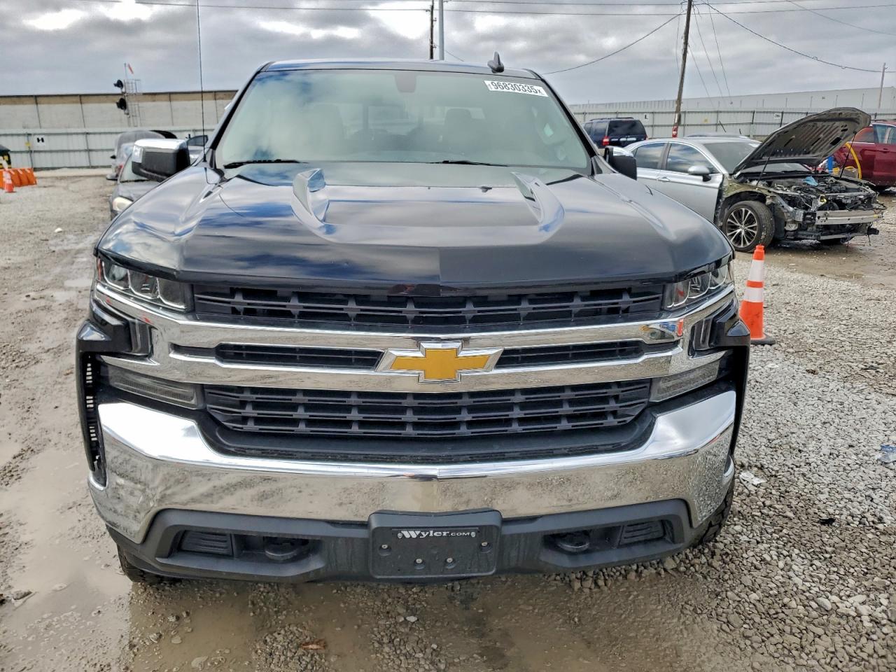 2019 CHEVROLET SILVERADO K1500 LT photo 5