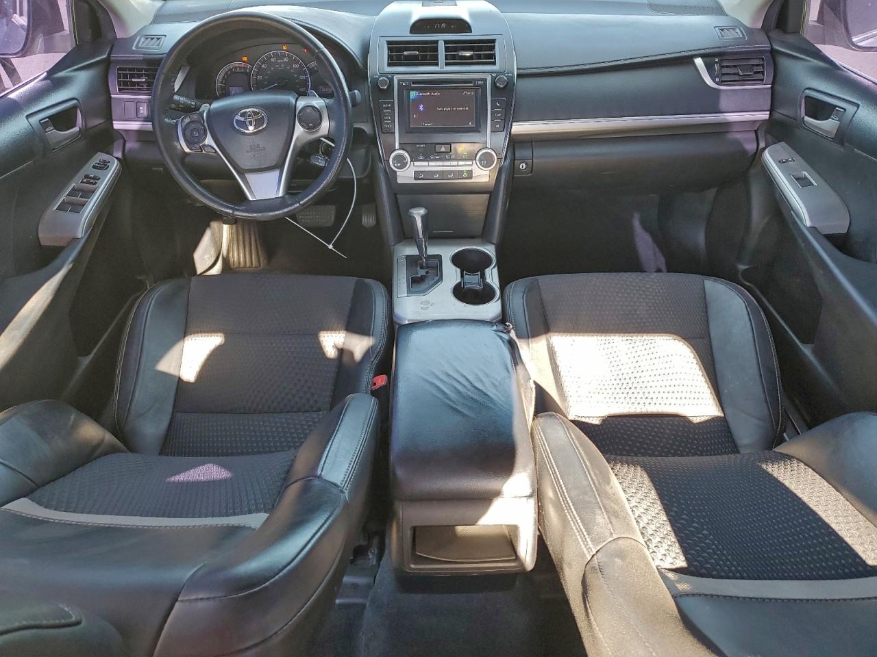 2012 TOYOTA CAMRY BASE photo 8