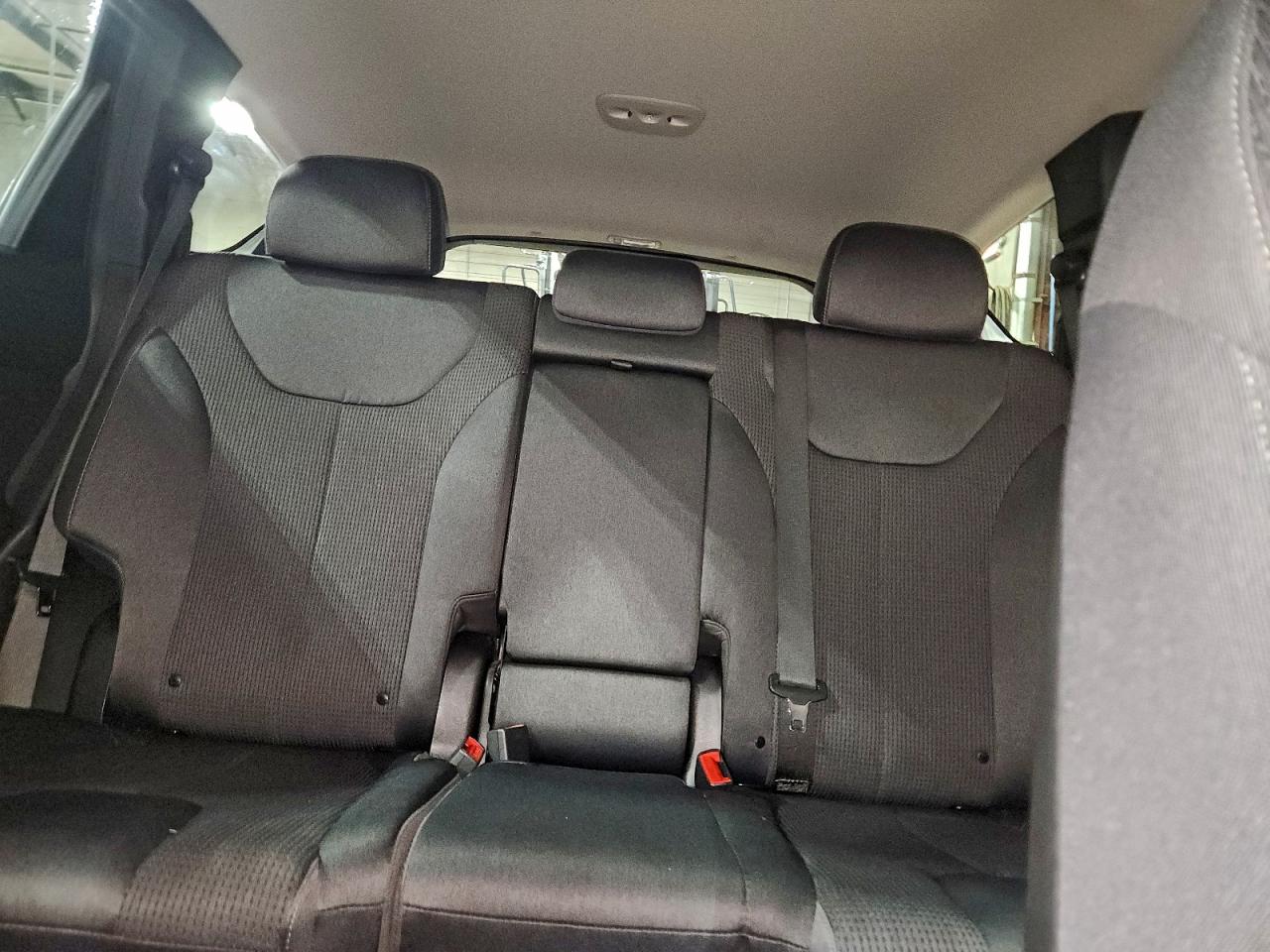 2019 HYUNDAI SANTA FE SEL photo 10
