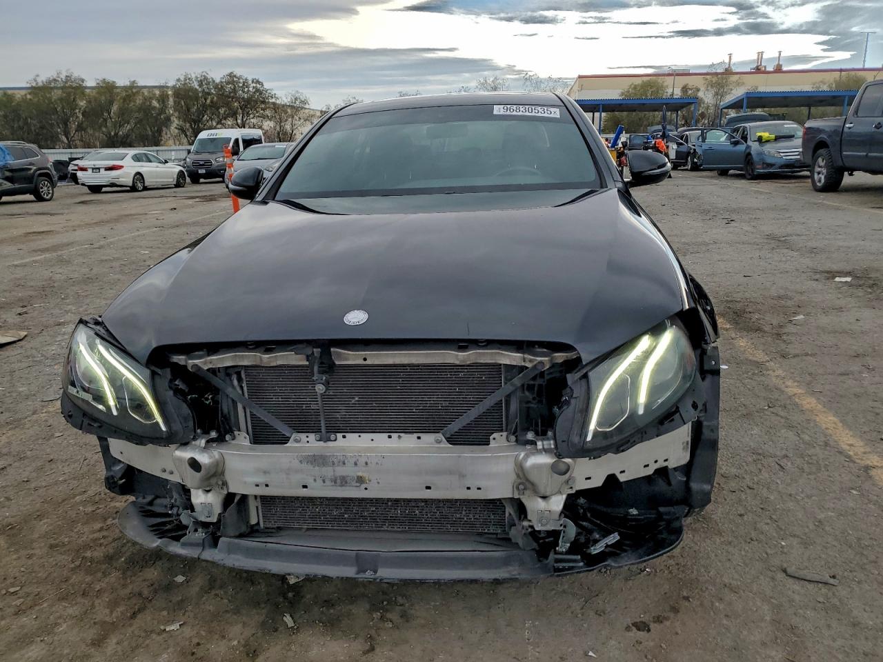 2017 MERCEDES-BENZ E 300 photo 5