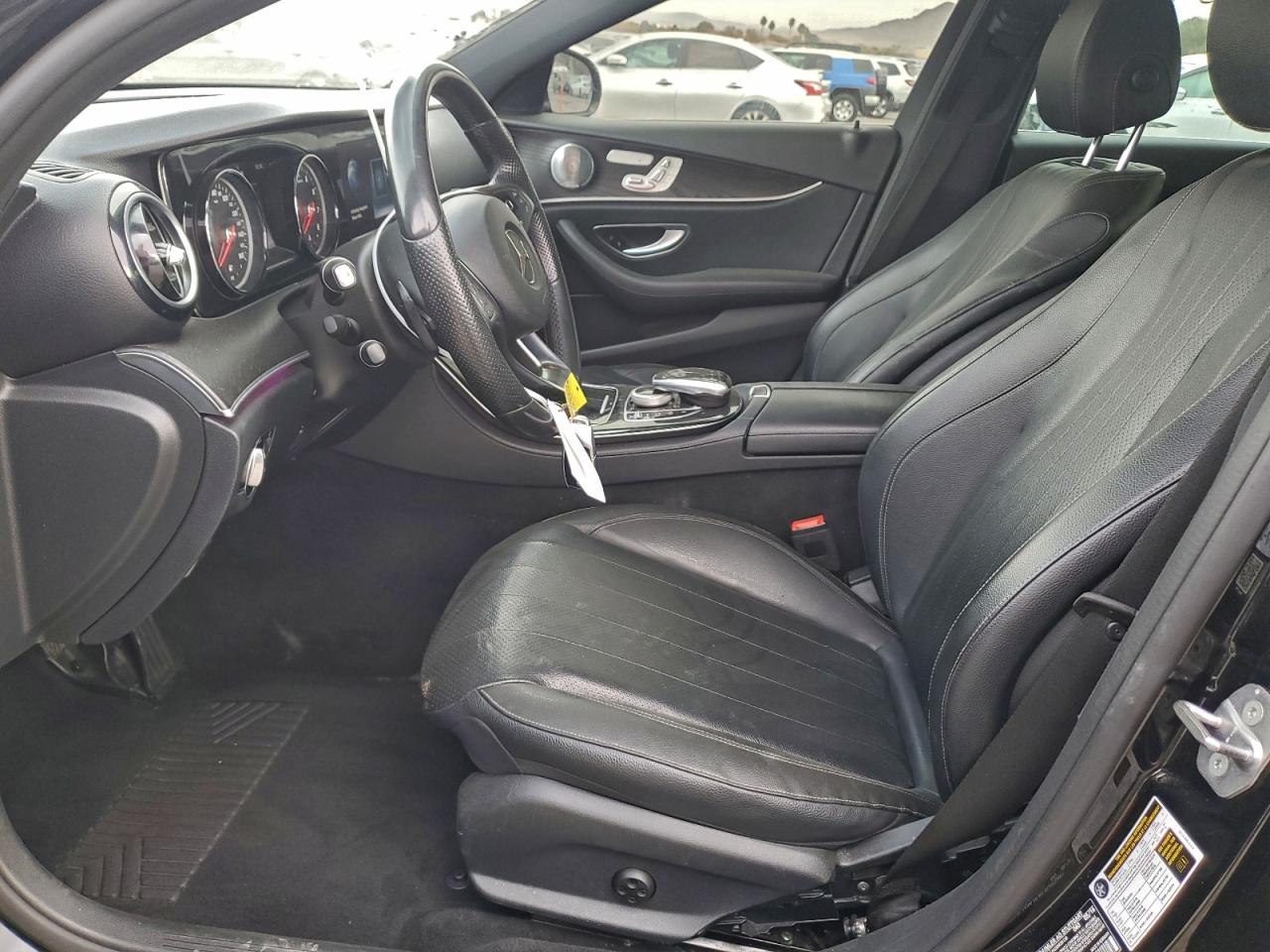 2017 MERCEDES-BENZ E 300 photo 7