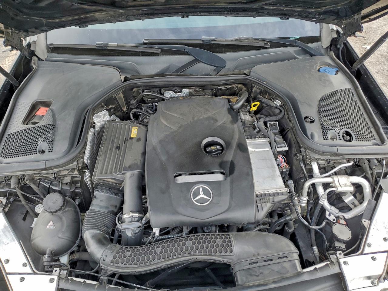 2017 MERCEDES-BENZ E 300 photo 11