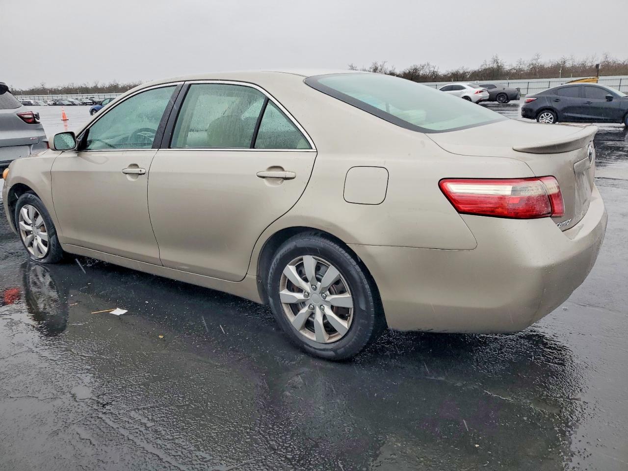 2007 TOYOTA CAMRY CE photo 2