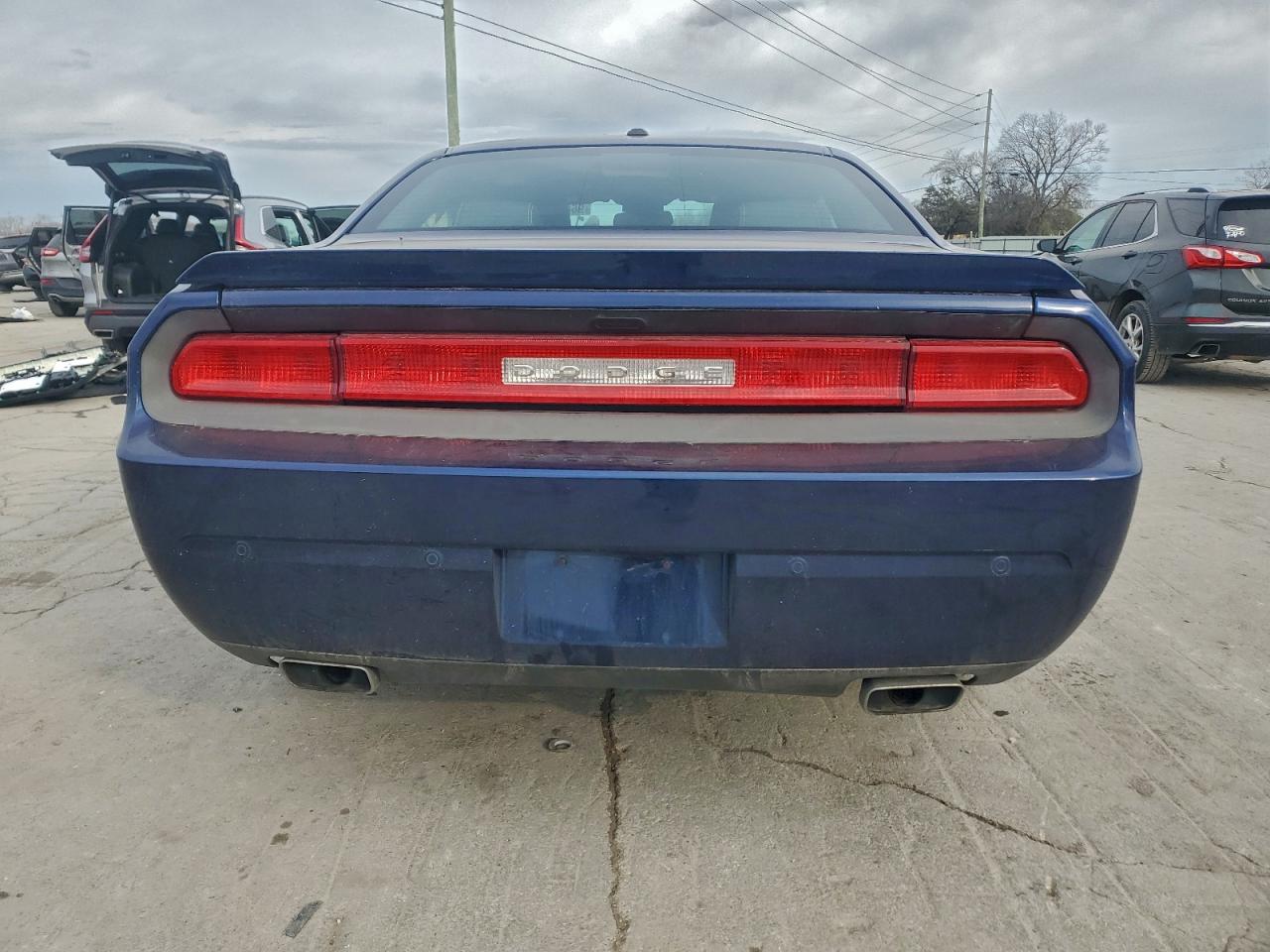 2013 DODGE CHALLENGER R/T photo 6