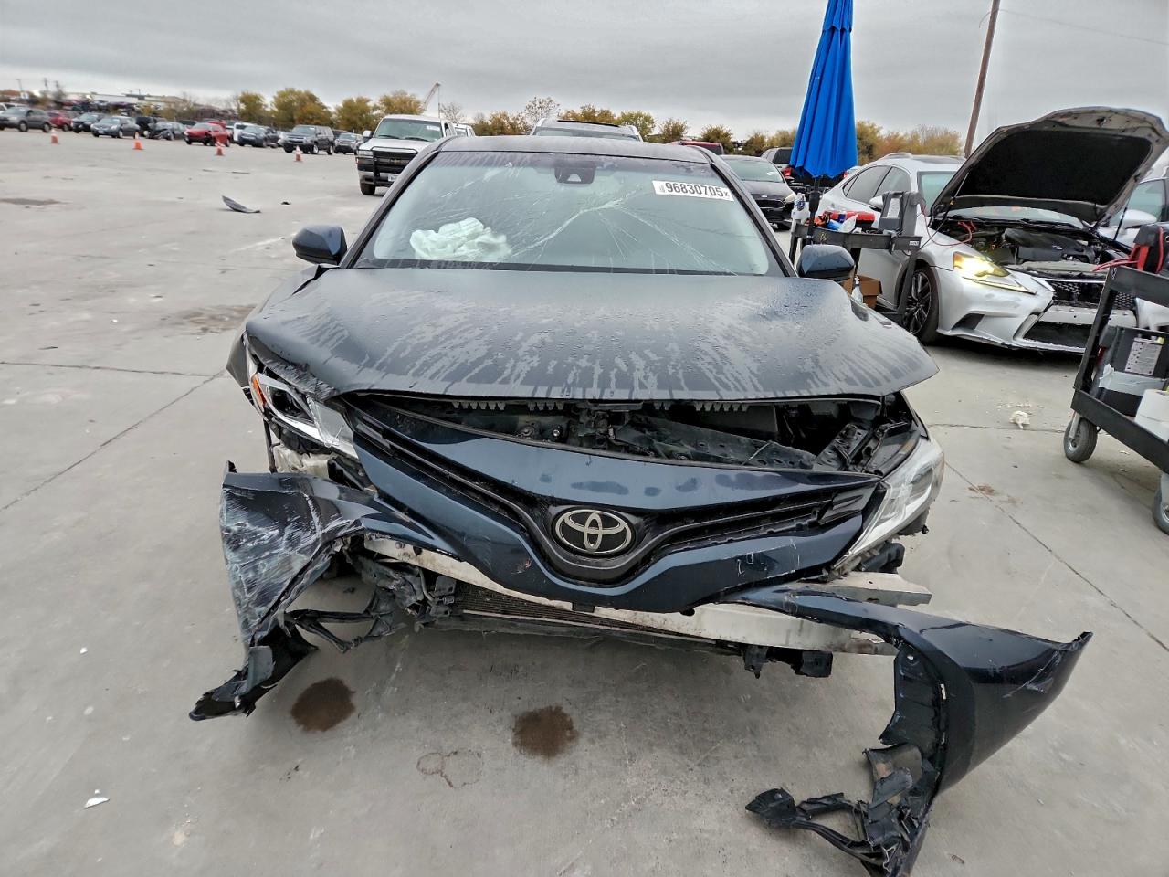 2018 TOYOTA CAMRY L photo 5
