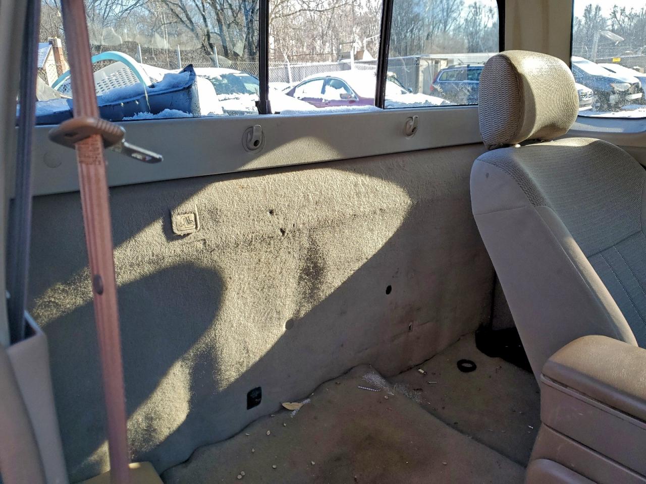2003 NISSAN FRONTIER KING CAB XE photo 10