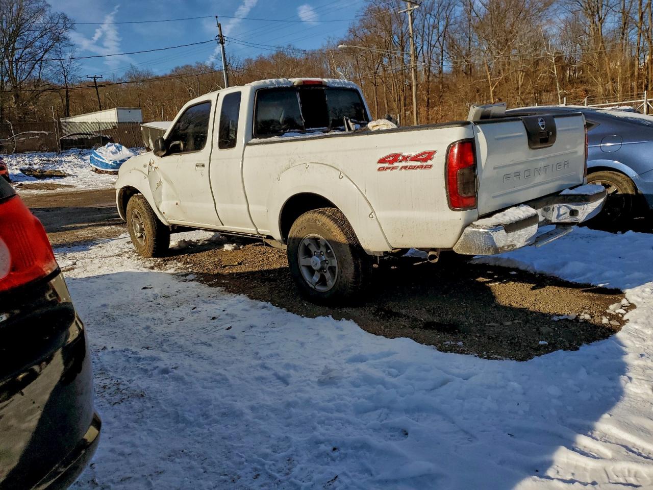 2003 NISSAN FRONTIER KING CAB XE photo 2