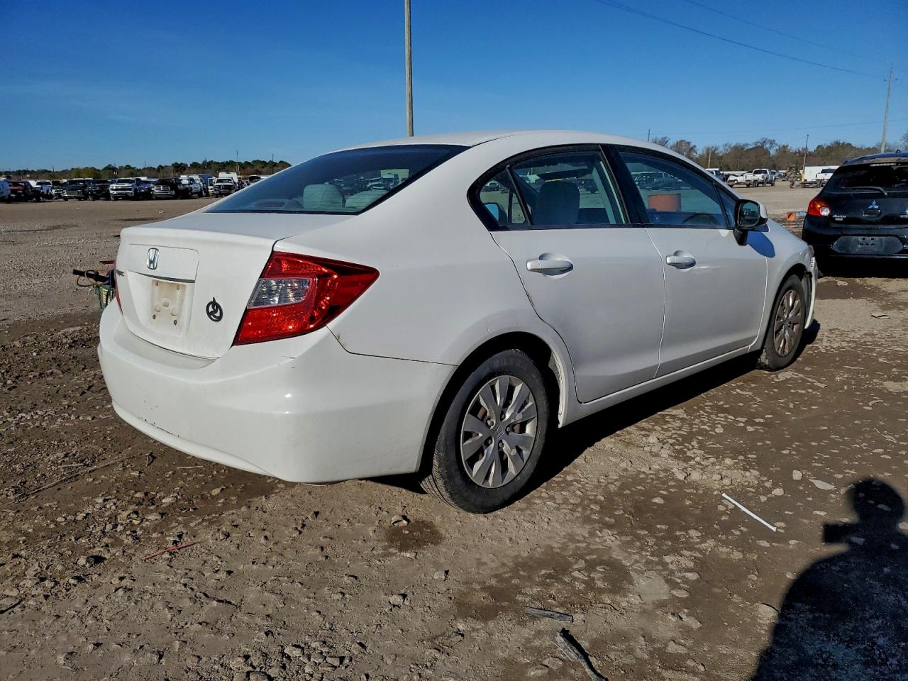 2012 HONDA CIVIC LX photo 3