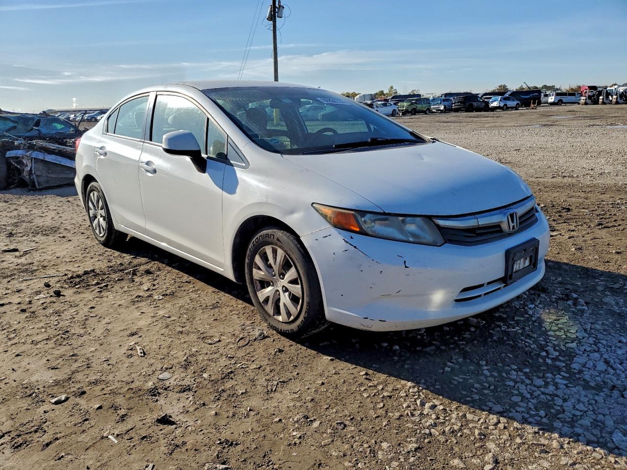 2012 HONDA CIVIC LX photo 4