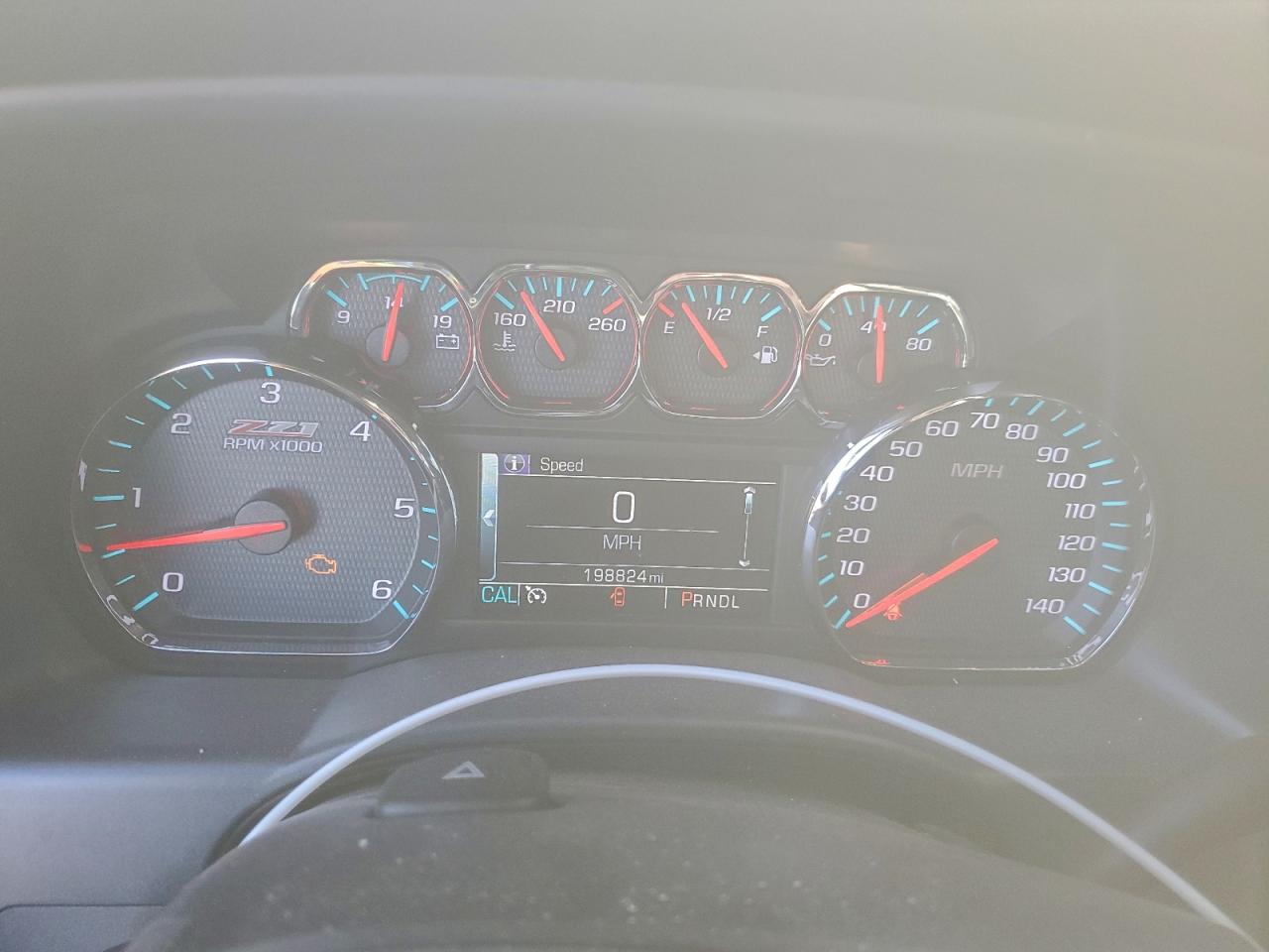 2018 CHEVROLET SILVERADO K1500 LT photo 9