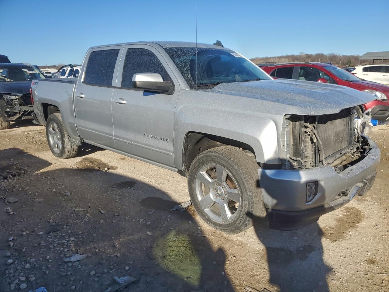 2018 CHEVROLET SILVERADO K1500 LT photo 4