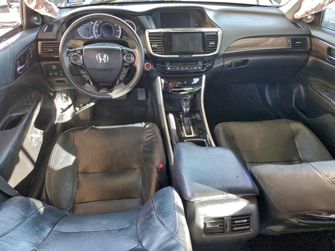 2016 HONDA ACCORD TOURING photo 8