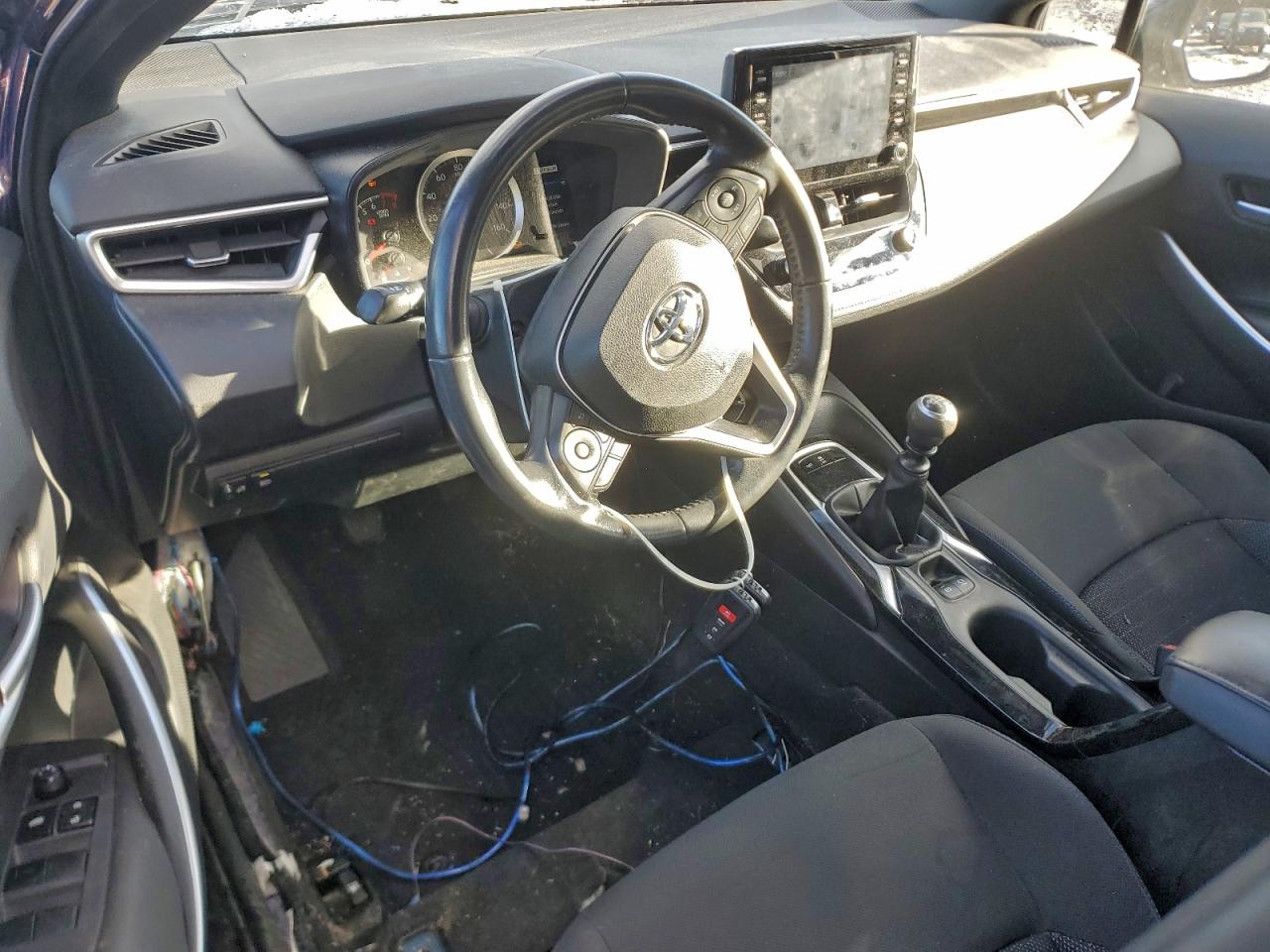 2022 TOYOTA COROLLA SE photo 8