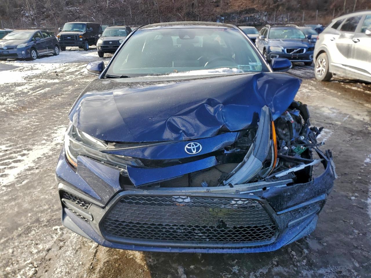 2022 TOYOTA COROLLA SE photo 5
