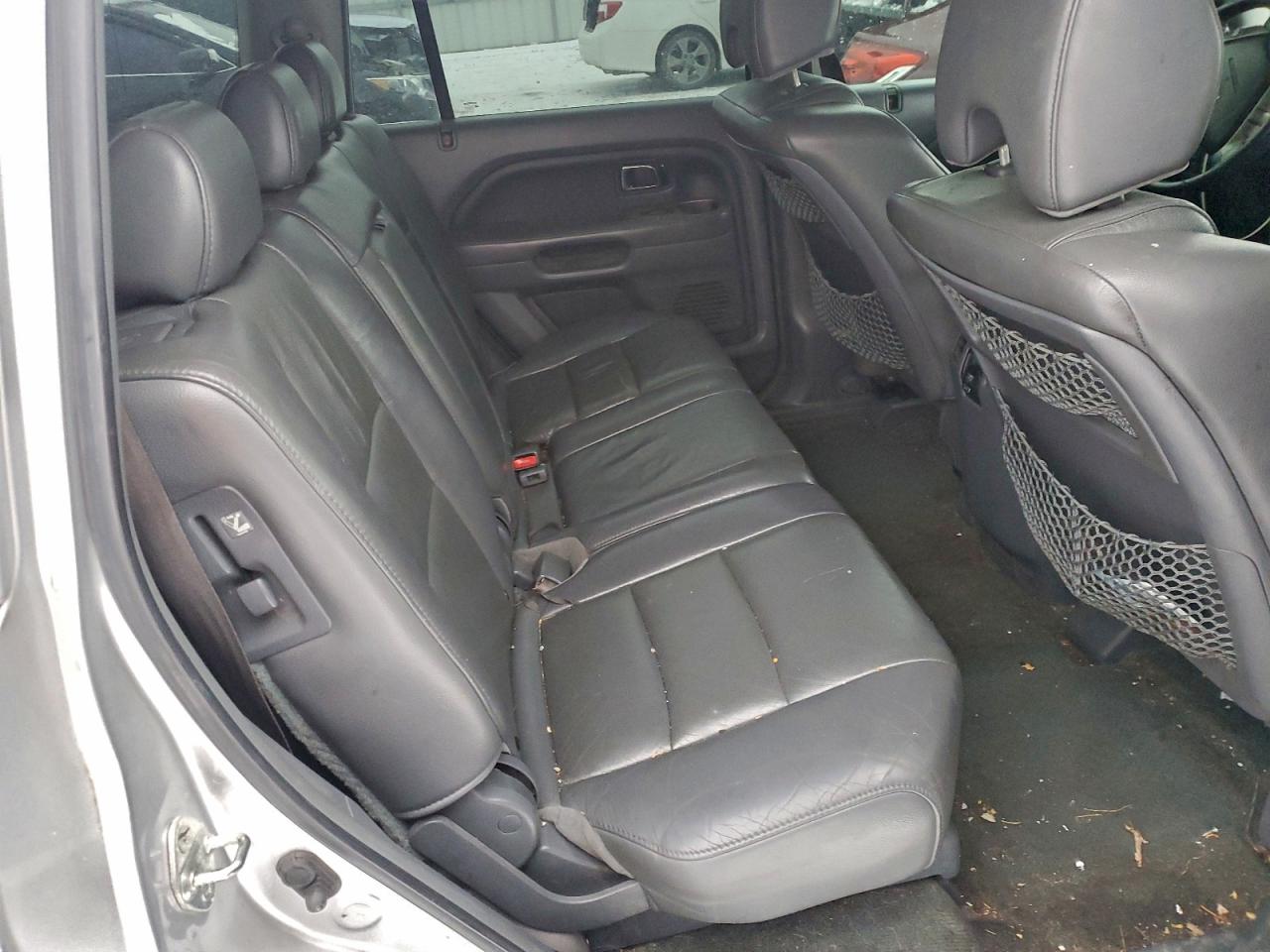 2008 HONDA PILOT photo 11