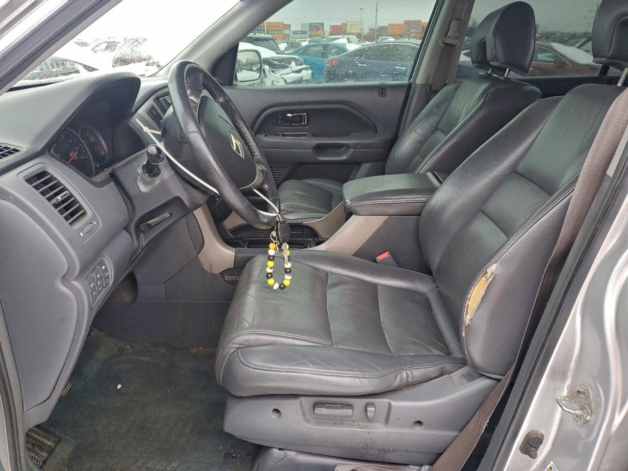 2008 HONDA PILOT photo 7