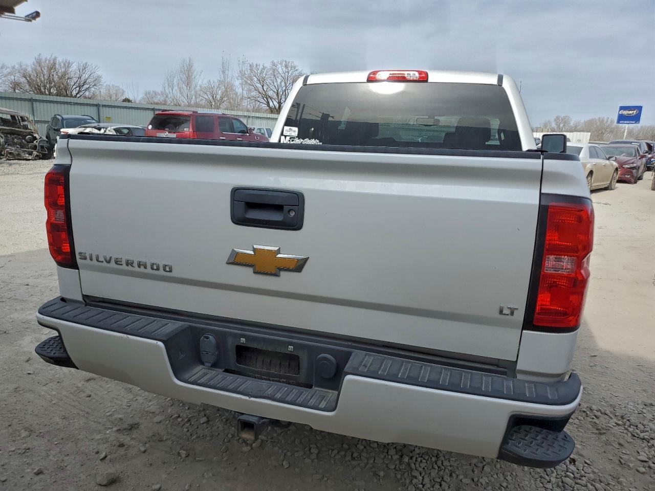 2016 CHEVROLET SILVERADO K1500 LT photo 6
