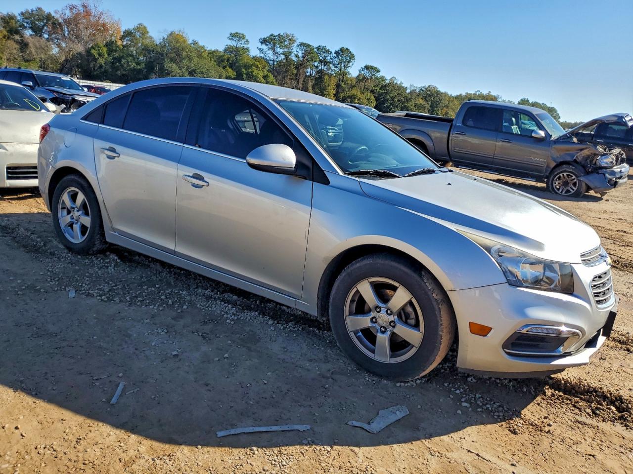2016 CHEVROLET CRUZE LIMITED LT photo 4